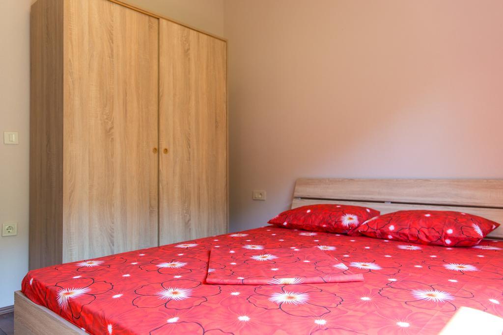 Apartment Bambo Tre Sorrele Kotor Luaran gambar
