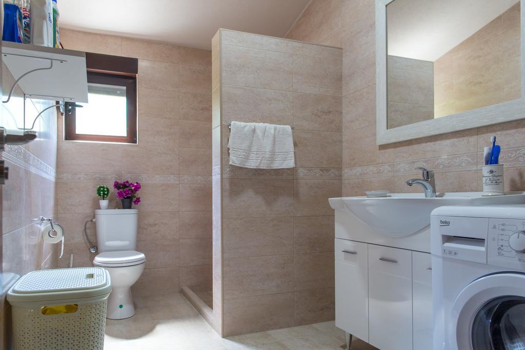 Apartment Bambo Tre Sorrele Kotor Luaran gambar
